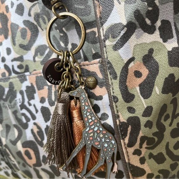 Sakroots Metro Tote Purse Coated Canvas Handbag Giraffe Charm Canvas Blue Desert - Picture 4 of 10